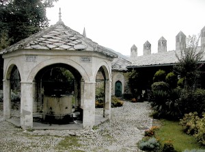 Copy-of-Mostar_Karadjoz_Beg_Moschee